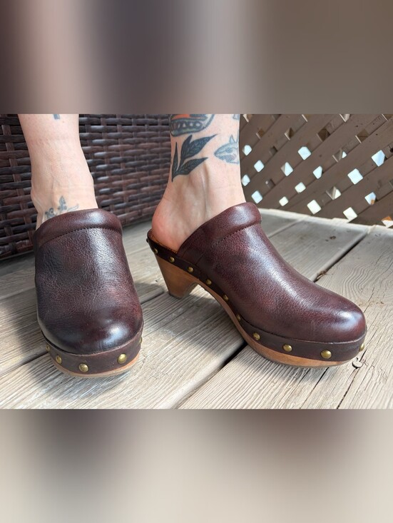 Lucky Brand Shoes - Vintage Lucky Brand Maddox Clog Heeled Mule NWB Sz 8M
